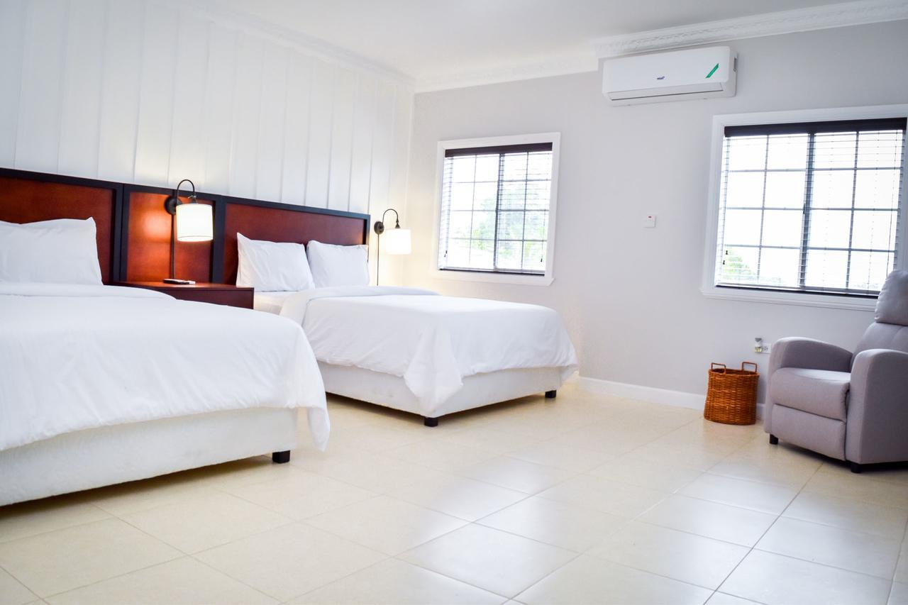 Jamgolia Place Mandeville Extérieur photo