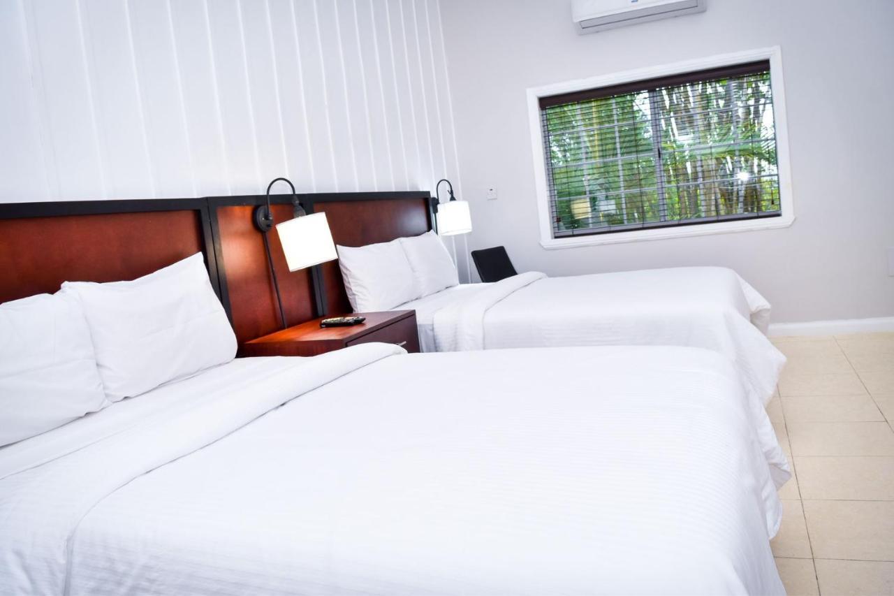 Jamgolia Place Mandeville Extérieur photo