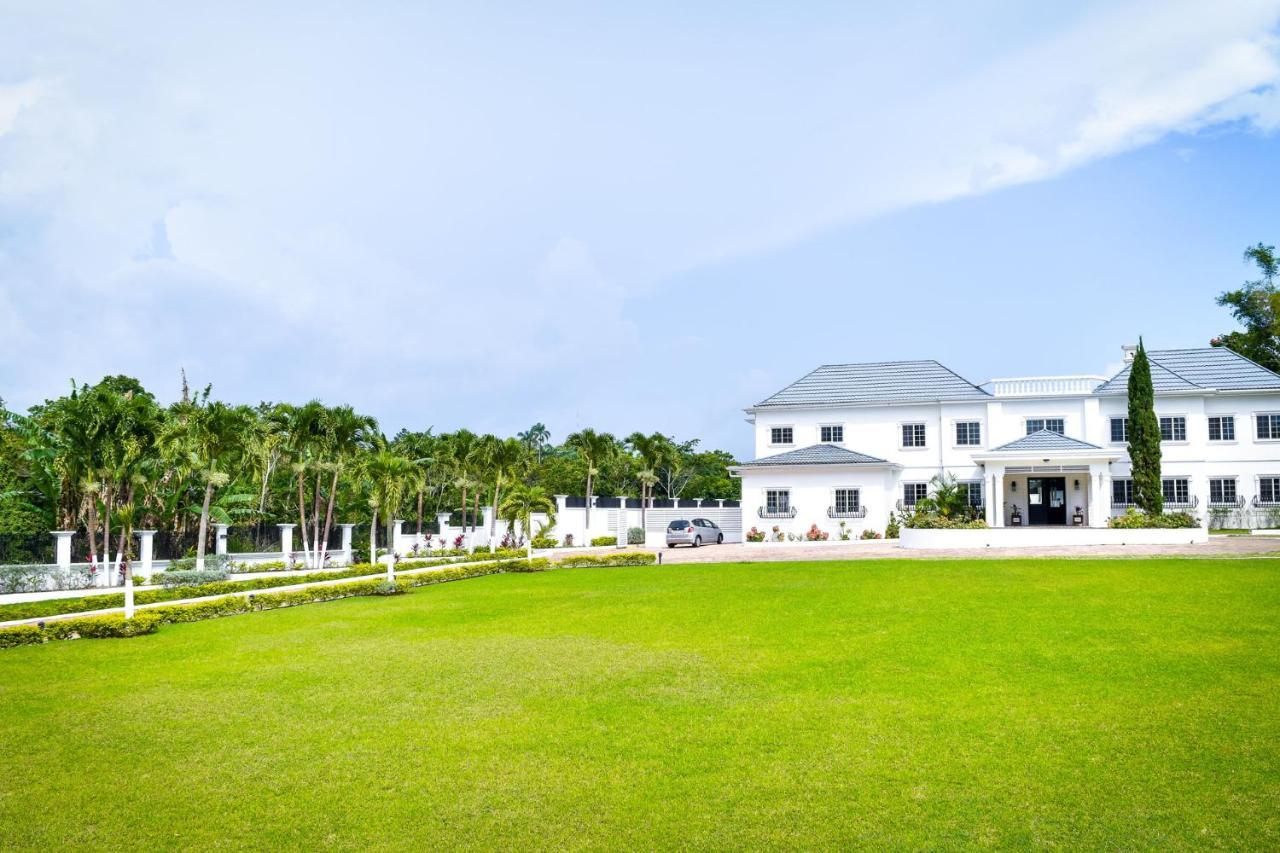 Jamgolia Place Mandeville Extérieur photo