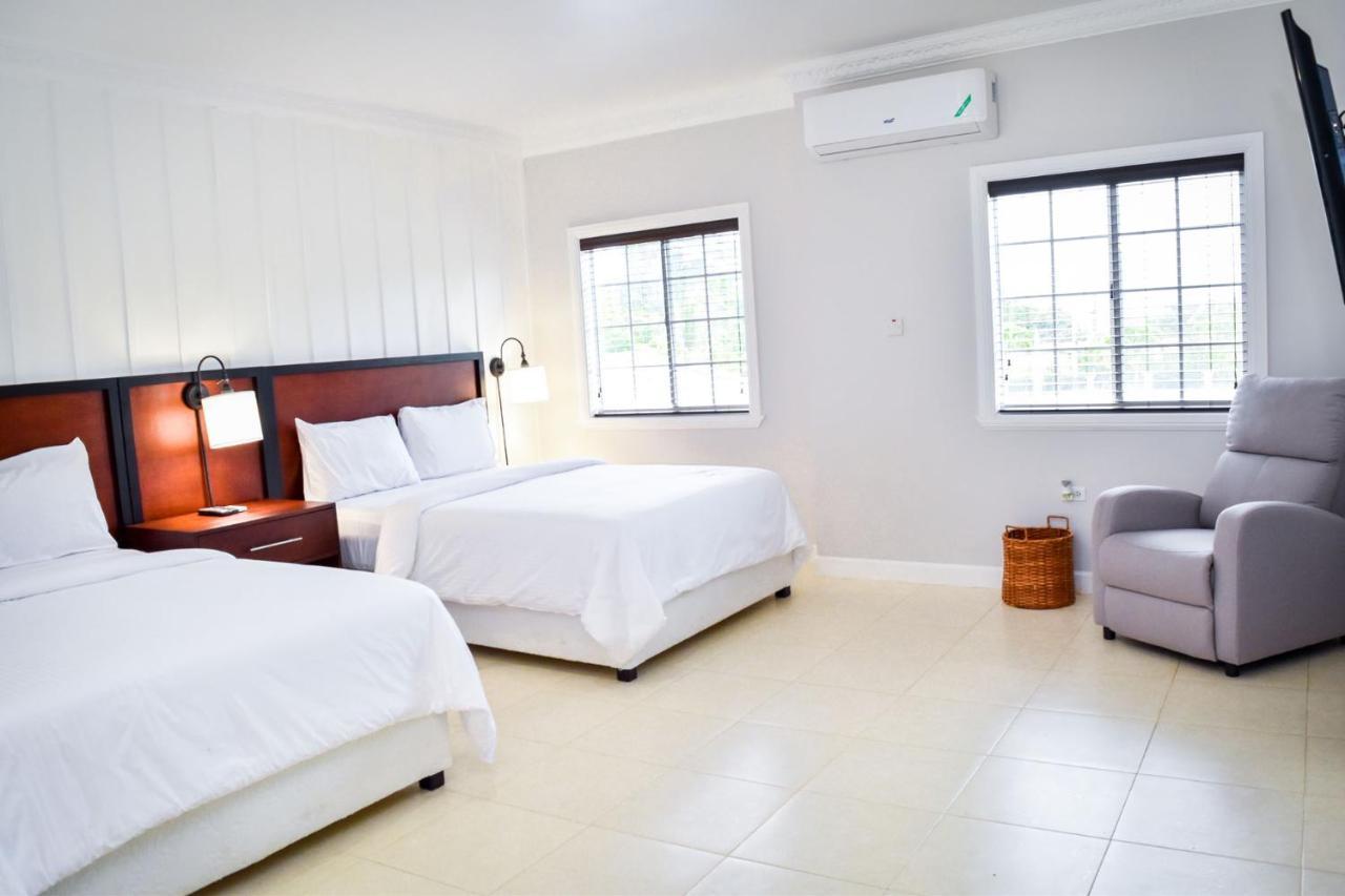 Jamgolia Place Mandeville Extérieur photo