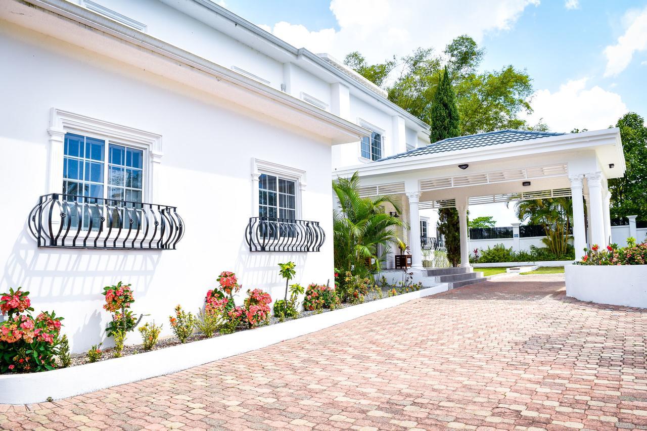 Jamgolia Place Mandeville Extérieur photo