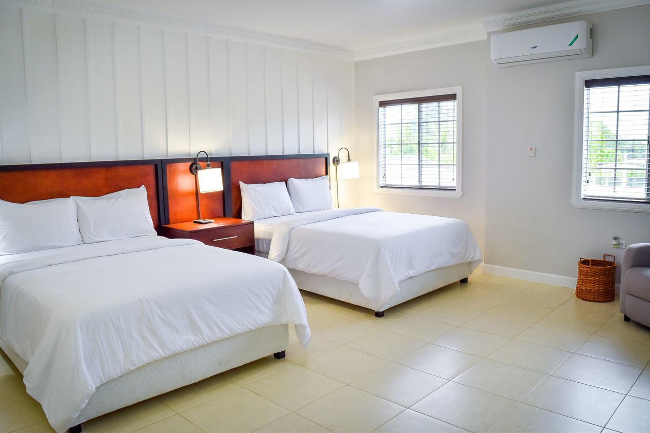 Jamgolia Place Mandeville Extérieur photo
